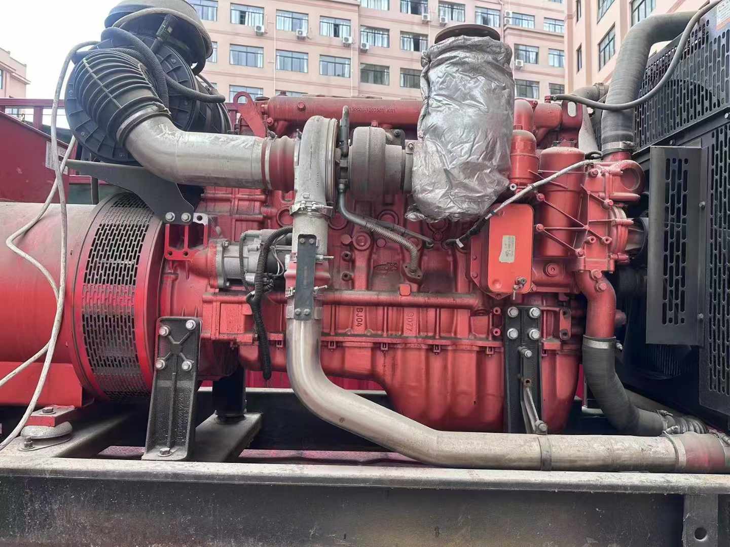 察布查尔如何选择适合 600kW 柴油发电机组的过载保护器？